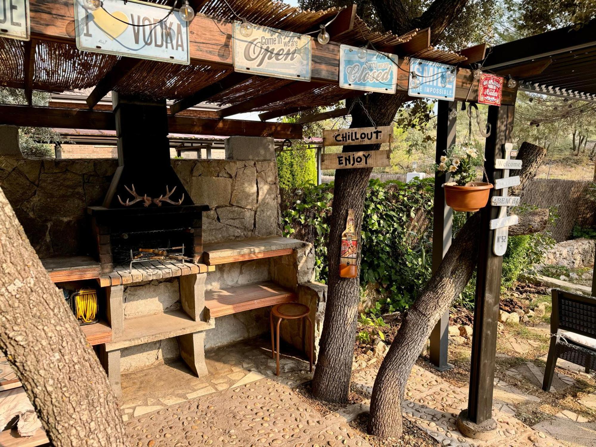Desconexion Y Paz, Cabana En La Sierra Albalate De Zorita Eksteriør billede
